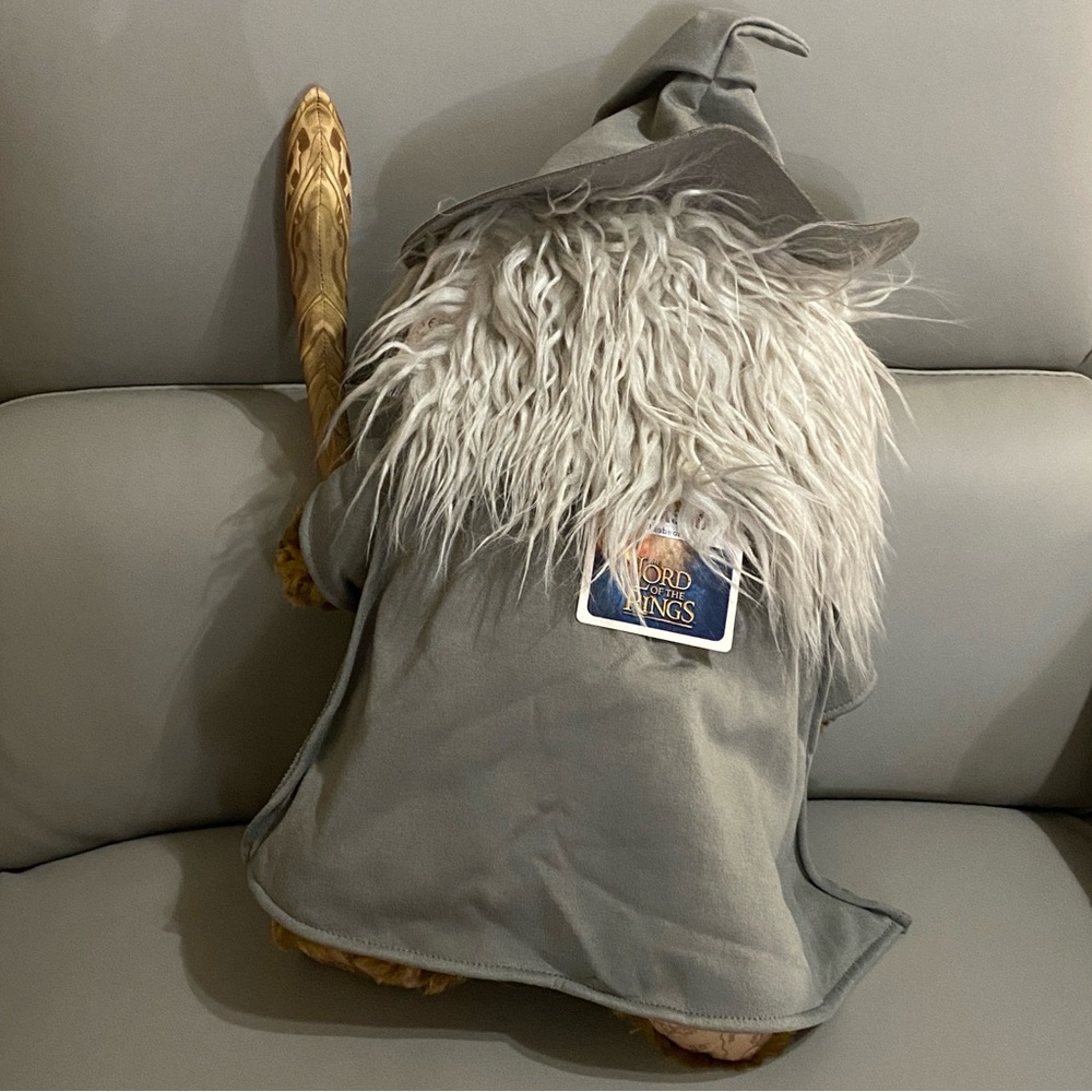 NWT 🧸 Lord of the Rings Gandalf Build a Bear Plush with SOUND - Picture 2 of 6
